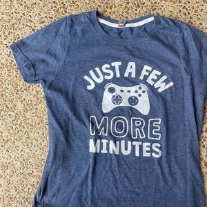 Instant message tshirt. Sz M /kids. Video gamer shirt